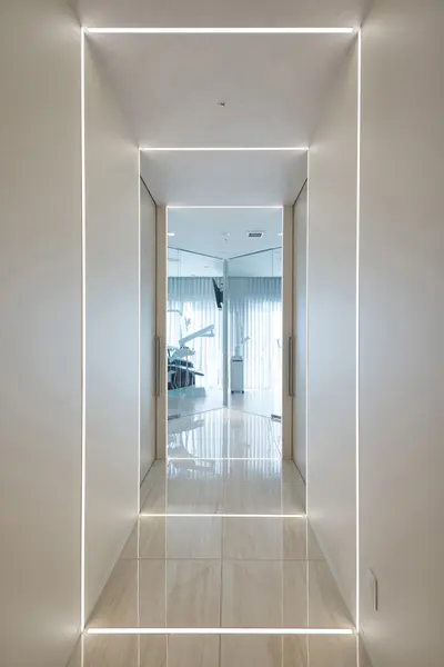 ＲＹＯ　ＪＩＭＢＯ　ＤＥＮＴＡＬ