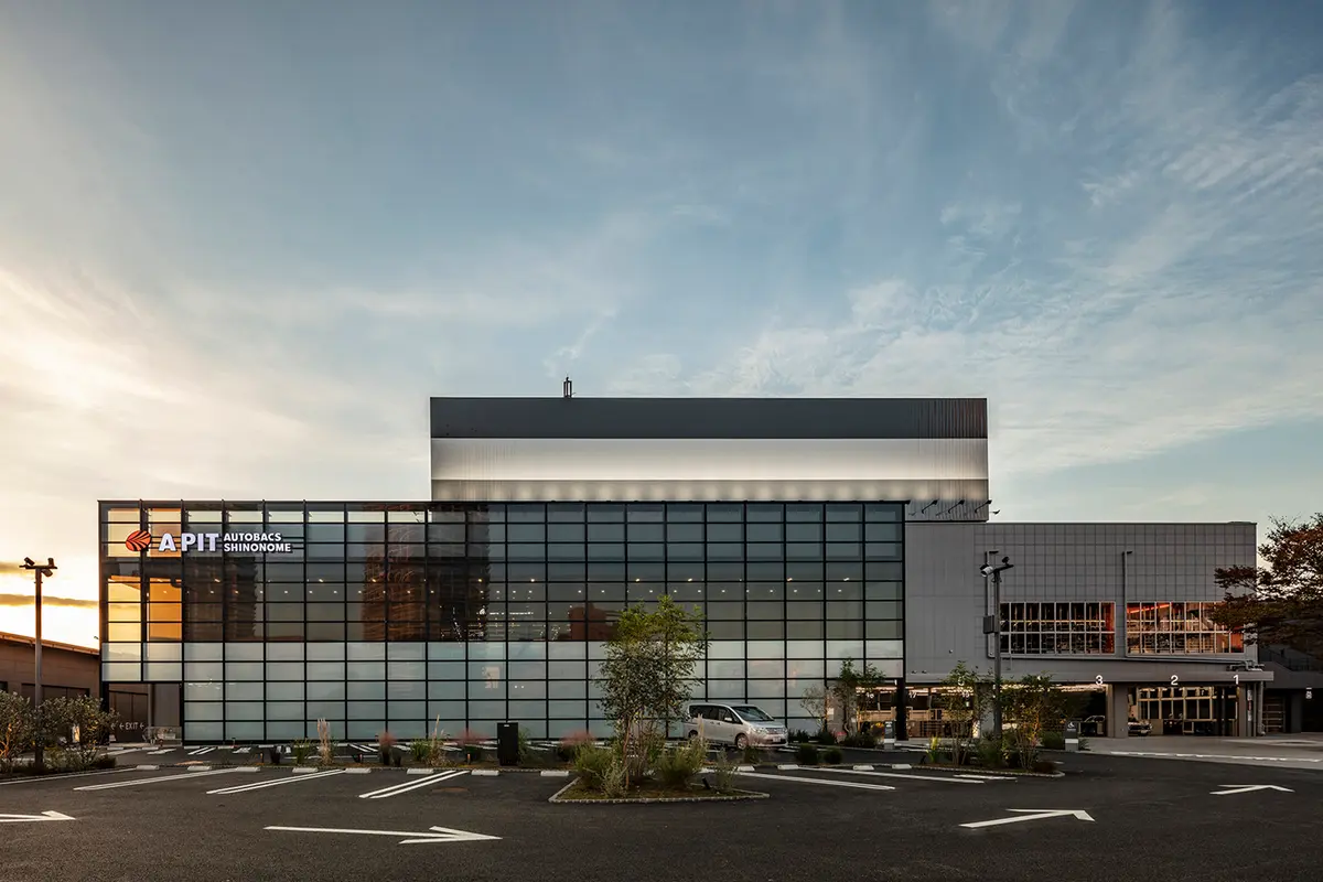 A PIT AUTOBACS SHINONOME