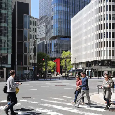 東京ミッドタウン日比谷１周年記念装飾