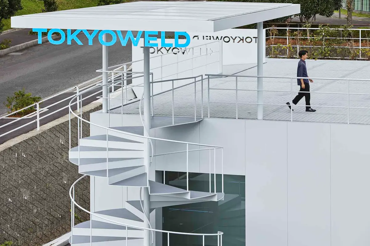 TOKYO WELD　サイン計画