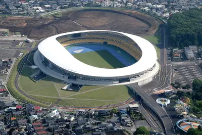 栃木県総合運動公園陸上競技場　カンセキスタジアムとちぎ