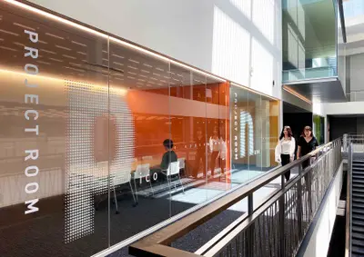 大阪電気通信大学　寝屋川キャンパス　ＯＥＣＵイノベーションスクエア