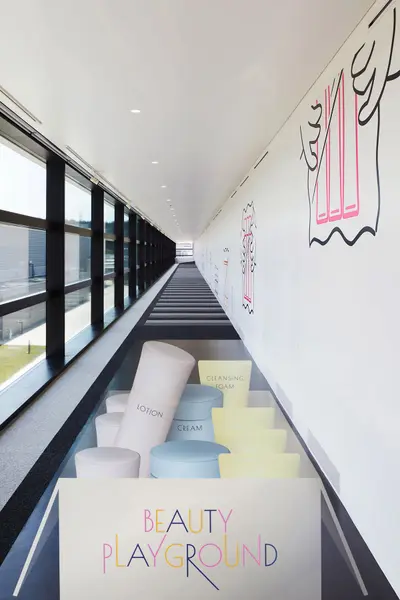 ＳＨＩＳＥＩＤＯ　ＢＥＡＵＴＹ　ＰＬＡＹＧＲＯＵＮＤ