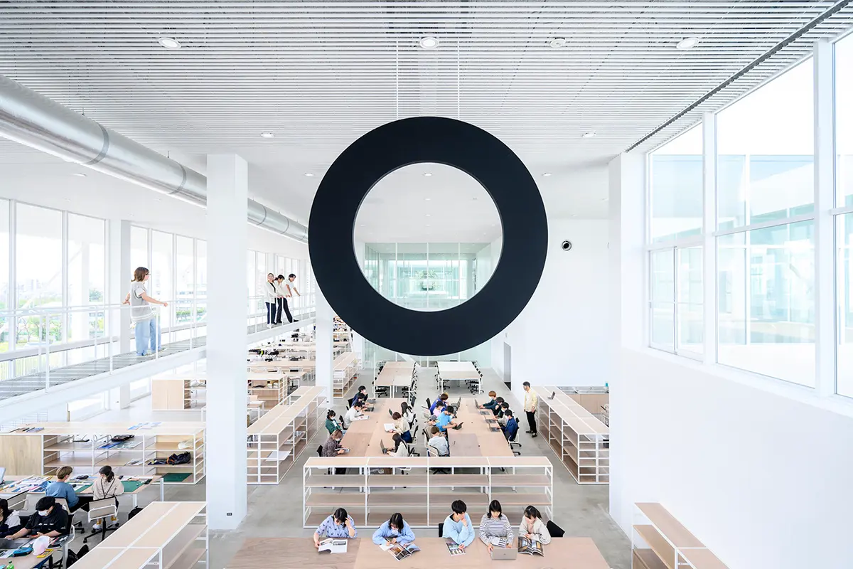 名古屋造形大学サイン計画