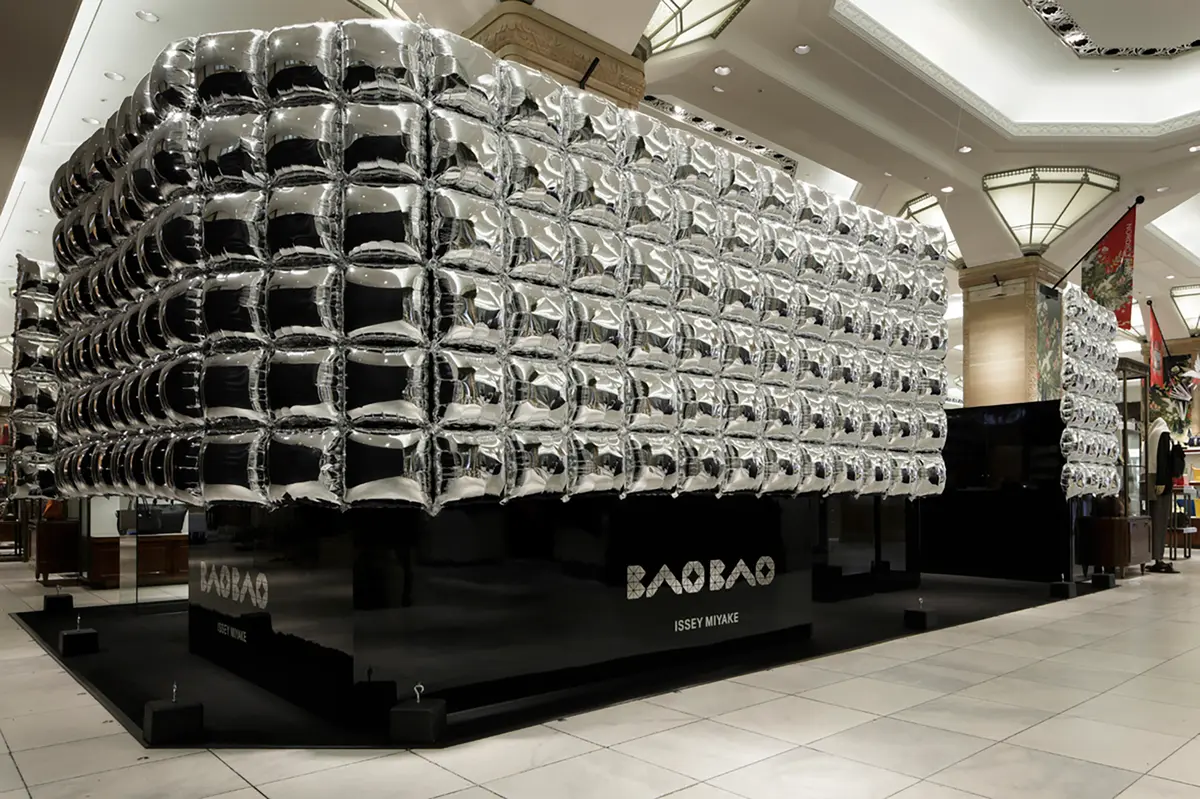 BAO BAO ISSEY MIYAKE メタリック バルーン