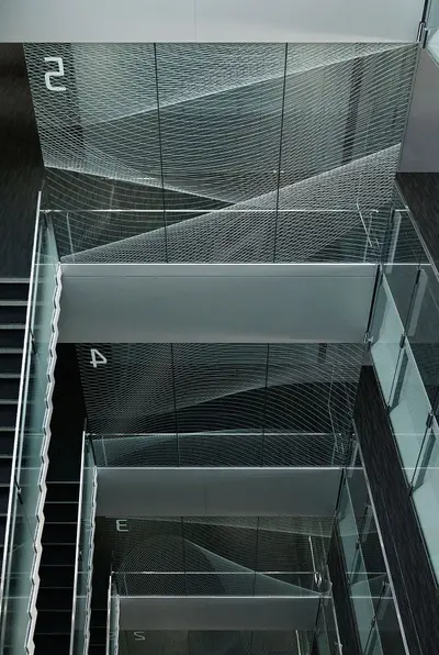 ＷＡＶＥ – アンリツグローバル本社の環境グラフィック計画