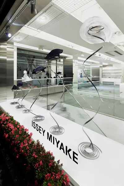 ISSEY MIYAKE ハットスタンド