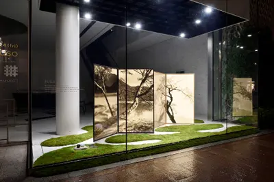 「美を掬う人 福原信三・路草 展」ウインドーディスプレー