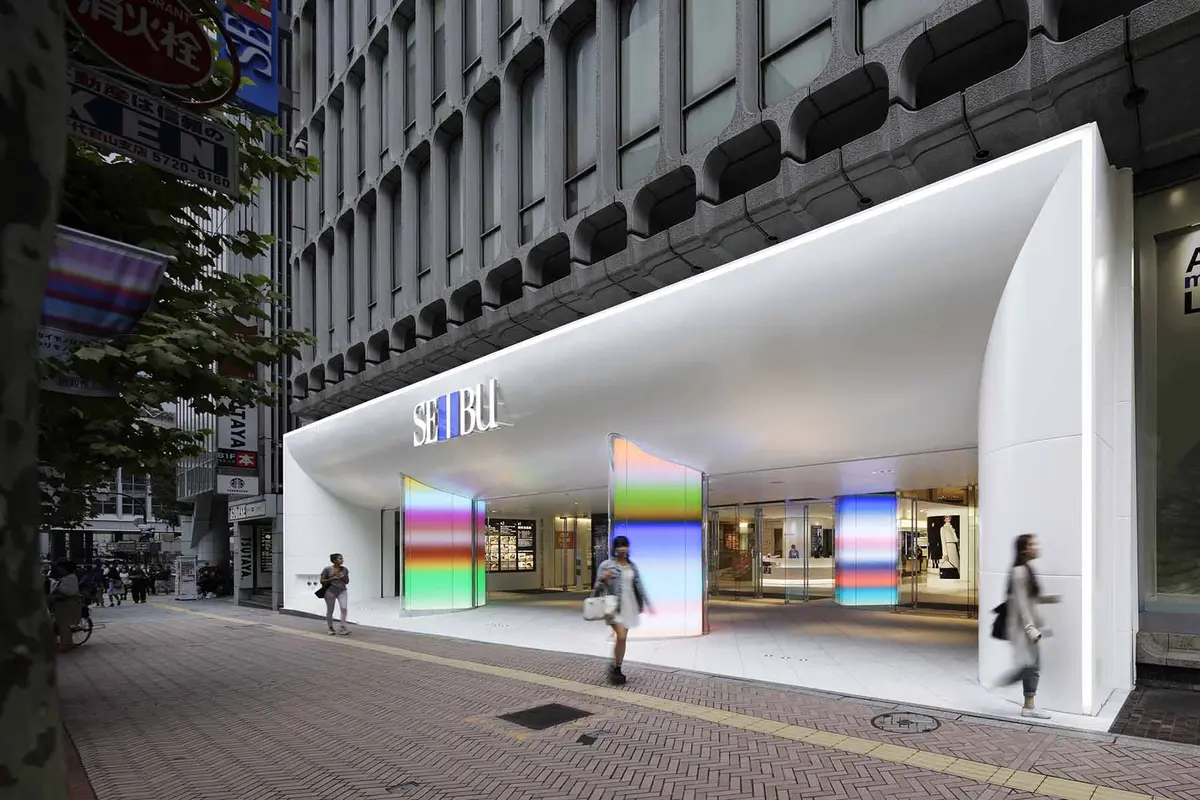 西武渋谷店　Ａ館エントランス