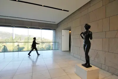 MOA美術館リニューアルサイン計画